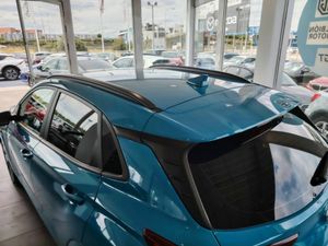 Hyundai Kona 100kW EV Maxx - Foto 29