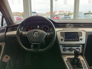 Volkswagen Passat Edition 2.0 TDI 150CV BMT - Foto 8