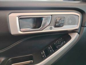 Ford Explorer 2.3T AWD AUTO LIMITED 300CV - Foto 11