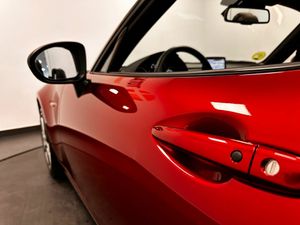 Mazda MX-5 2.0 SKYACTIV-G 135 kW MT Exclusive-Line - Foto 9