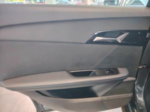MG MG4 64kWh Luxury - Foto 14