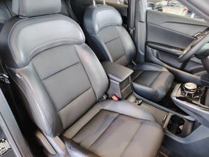 MG MG4 64kWh Luxury - Foto 37