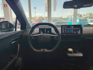 MG MG4 64kWh Luxury - Foto 18