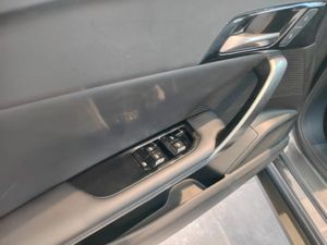 MG MG4 64kWh Luxury - Foto 20