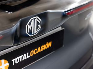 MG MG4 64kWh Luxury - Foto 12