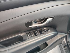Hyundai Tucson 1.6 CRDI 100kW (136CV) 48V Maxx DCT 4x4 - Foto 32