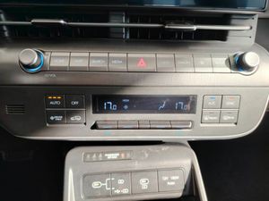 Hyundai Kona 1.6 GDI HEV Maxx DCT - Foto 30