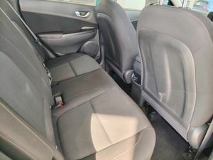 Hyundai Kona 1.6 GDI HEV Maxx DCT - Foto 33
