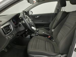Kia Stonic 1.2 CVVT 62kW (84CV) Drive Eco-Dynamics - Foto 16