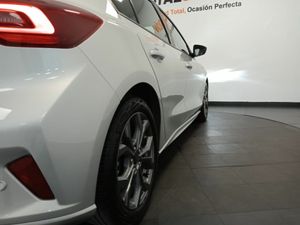 Ford Focus 1.0 Ecoboost MHEV 92kW ST-Line Auto - Foto 33