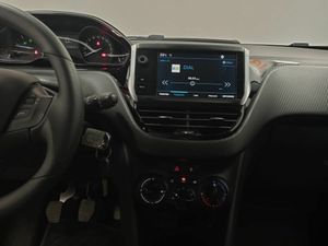 Peugeot 208 5P Signature BlueHDi 73KW (100CV) - Foto 14