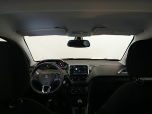 Peugeot 208 5P Signature BlueHDi 73KW (100CV) - Foto 9