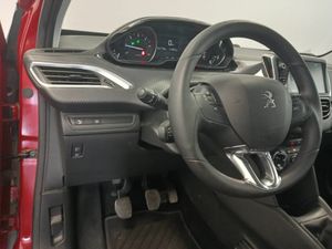 Peugeot 208 5P Signature BlueHDi 73KW (100CV) - Foto 18