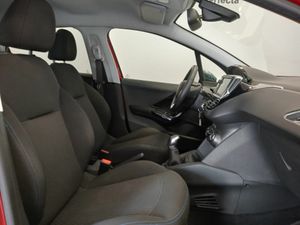Peugeot 208 5P Signature BlueHDi 73KW (100CV) - Foto 26