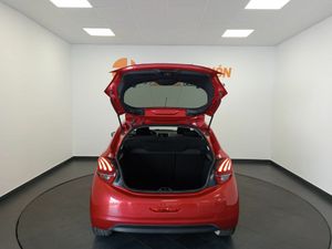 Peugeot 208 5P Signature BlueHDi 73KW (100CV) - Foto 21