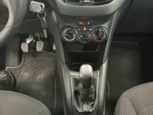 Peugeot 208 5P Signature BlueHDi 73KW (100CV) - Foto 13