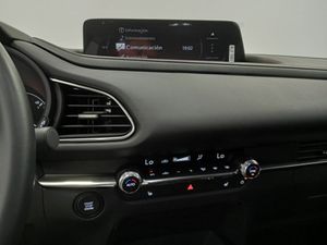 Mazda CX-30 e-SKY X MHEV 137 kW 6AT Homura - Foto 32