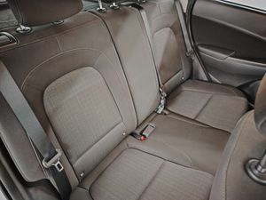 Hyundai Kona 1.0 TGDI Maxx 4X2 DCT - Foto 9