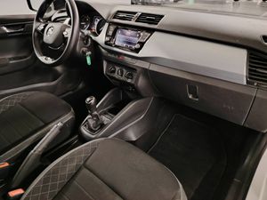 Skoda Fabia 1.0 TSI 70KW (95cv) Ambition Plus - Foto 13