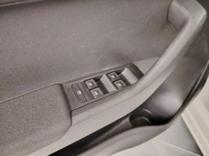 Skoda Fabia 1.0 TSI 70KW (95cv) Ambition Plus - Foto 16