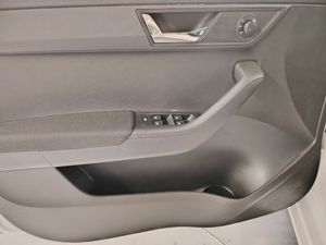 Skoda Fabia 1.0 TSI 70KW (95cv) Ambition Plus - Foto 11