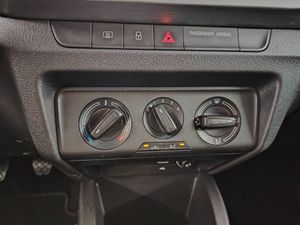 Skoda Fabia 1.0 TSI 70KW (95cv) Ambition Plus - Foto 30