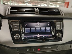 Skoda Fabia 1.0 TSI 70KW (95cv) Ambition Plus - Foto 28