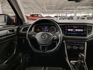 Volkswagen T-Roc Advance 1.0 TSI 81kW (110CV) - Foto 29