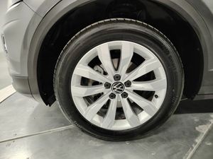 Volkswagen T-Roc Advance 1.0 TSI 81kW (110CV) - Foto 22