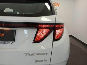 Hyundai Tucson 1.6 TGDI PHEV 195kW Maxx Auto 4X4 - Foto 33