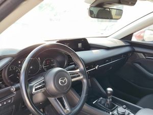 Mazda 3 2.0 e-SKYACTIV-G EVOLUTION - Foto 3