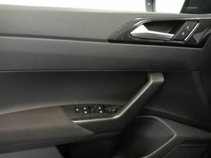 Volkswagen Taigo Life 1.0 TSI 81kW (110CV) DSG - Foto 22