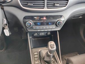 Hyundai Tucson 1.6 GDI 97kW (131CV) SLE 4X2 - Foto 38