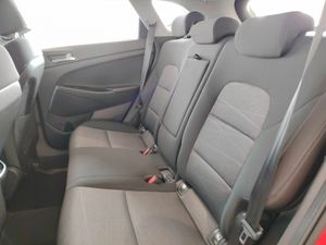 Hyundai Tucson 1.6 GDI 97kW (131CV) SLE 4X2 - Foto 34
