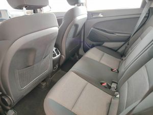 Hyundai Tucson 1.6 GDI 97kW (131CV) SLE 4X2 - Foto 31