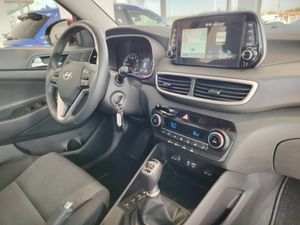 Hyundai Tucson 1.6 GDI 97kW (131CV) SLE 4X2 - Foto 25