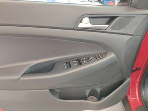 Hyundai Tucson 1.6 GDI 97kW (131CV) SLE 4X2 - Foto 19