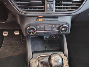 Ford Focus 1.5 Ecoboost 110kW ST-Line - Foto 33