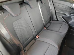 Ford Focus 1.5 Ecoboost 110kW ST-Line - Foto 36