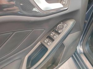 Ford Focus 1.5 Ecoboost 110kW ST-Line - Foto 23