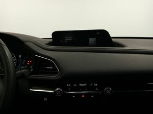 Mazda CX-30 e-SKYACTIV-G 2.0 90 kW 2WD AT Evolution - Foto 17