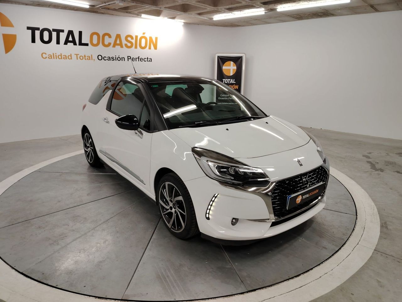 DS DS 3 BlueHDi 74kW (100CV) Style - Foto 1