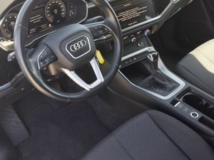 Audi Q3 Advanced 35 TFSI 110kW (150CV) S tronic - Foto 4
