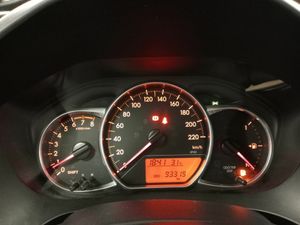 Toyota Yaris 1.3 100 Feel - Foto 23