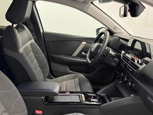 Citroën C4 BlueHDi 130 S&S EAT8 Feel Pack - Foto 17