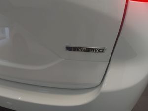 Mazda CX-5 e-SKY G MHEV 2.0 121kW Center-Line Plus - Foto 14