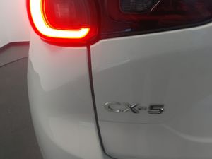 Mazda CX-5 e-SKY G MHEV 2.0 121kW Center-Line Plus - Foto 17