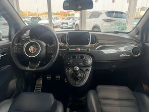 Abarth 500 695 Rivale 1.4 T-Jet 132kW (180CV) - Foto 27