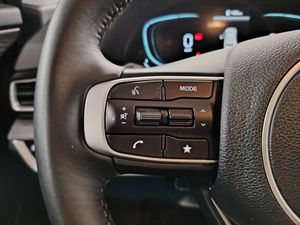 Kia Sportage 1.6 T-GDi MHEV 118kW (160CV) Drive 17