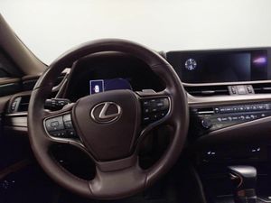 Lexus ES 2.5 300h Executive - Foto 23